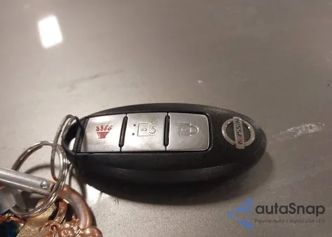 2013 Nissan Rogue Sv z USA, uszkodzony, nr VIN JN8AS5MT6DW030255